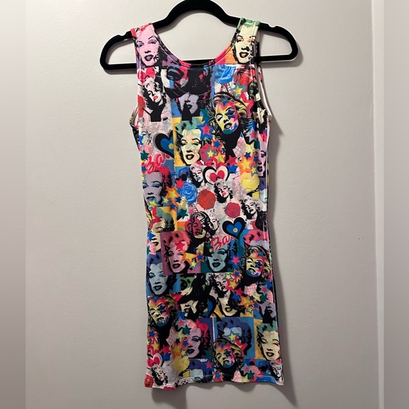 Marilyn Monroe contour sublimation dress - Picture 4 of 6